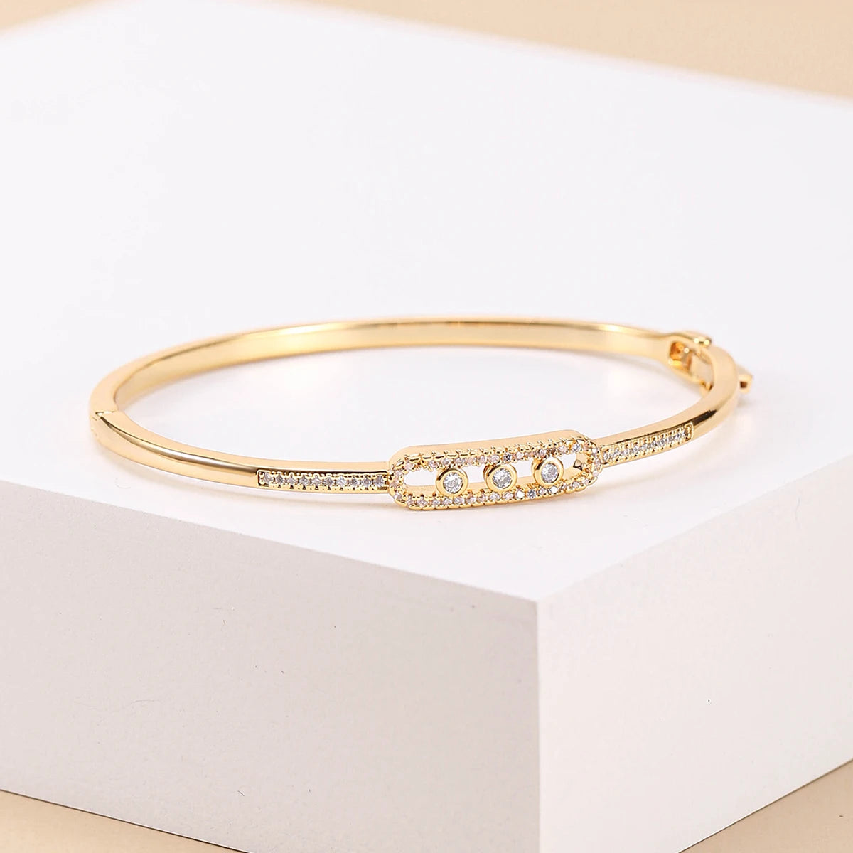 Beaut&Berry Luxurious 18k Gold Plated Bracelet for Women and Men Style Copper Zircon Bangle 2-color for Wife and Friends Gifts